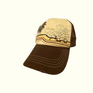 Trucker Cap Hat Brown Ivory Flowers Palm Trees Adjustable Men’s One Size